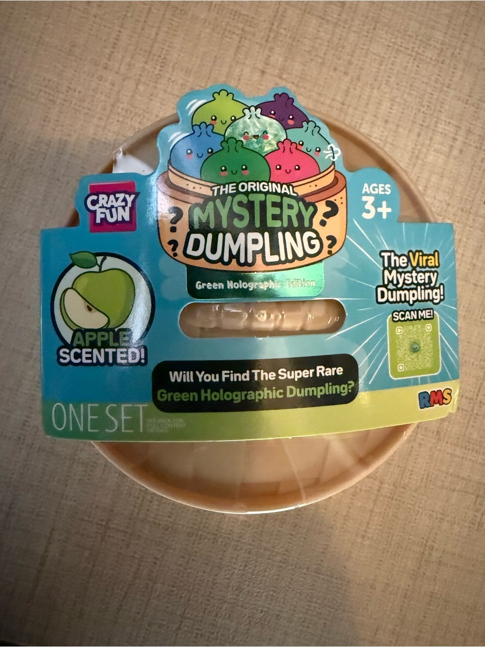 Crazy Fun® Mystery Green Holographic Squishy Bun Set